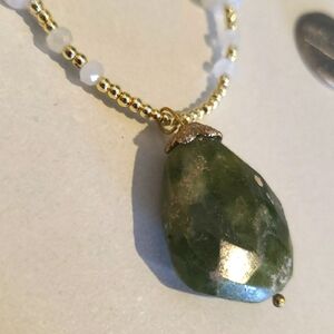 STERLING SILVER NECKLACE MEDAL RAW JADE QUARTZ ENERGY PENDANT CHAIN